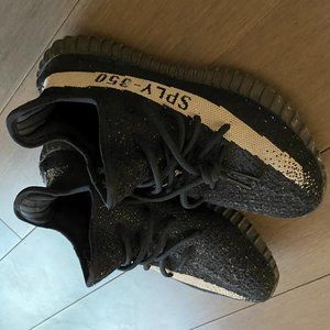 Adidas Yeezy Boost 350 V2 Oreo